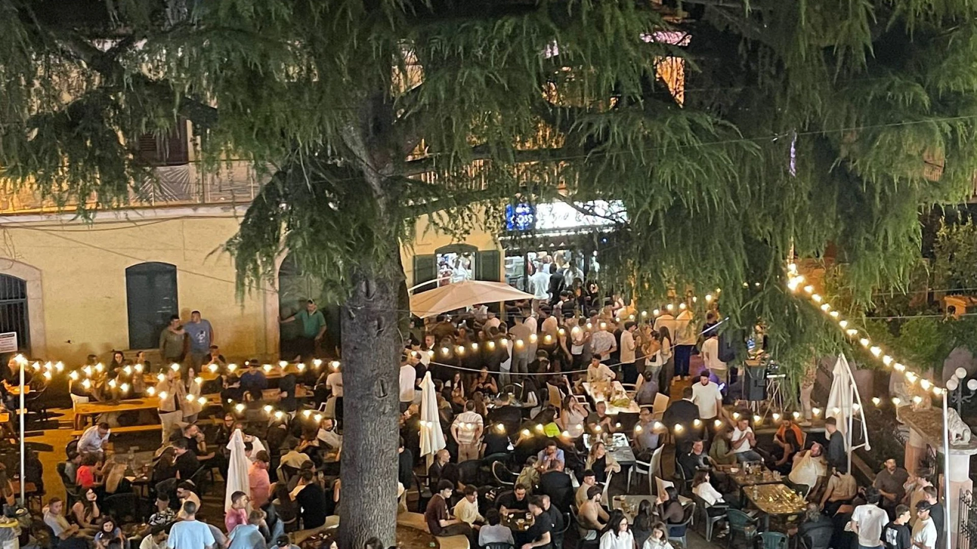 Pozzilli: Il Bar del Corso diventa punto di riferimento della movida estiva.